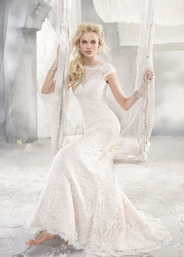 Alvina Valenta Bridal Gowns, Wedding Dresses Style AV9258 by JLM Couture, Inc. Alvina Valenta Bridal Gowns, Wedding Dresses Style AV9258 by JLM Couture, Inc.